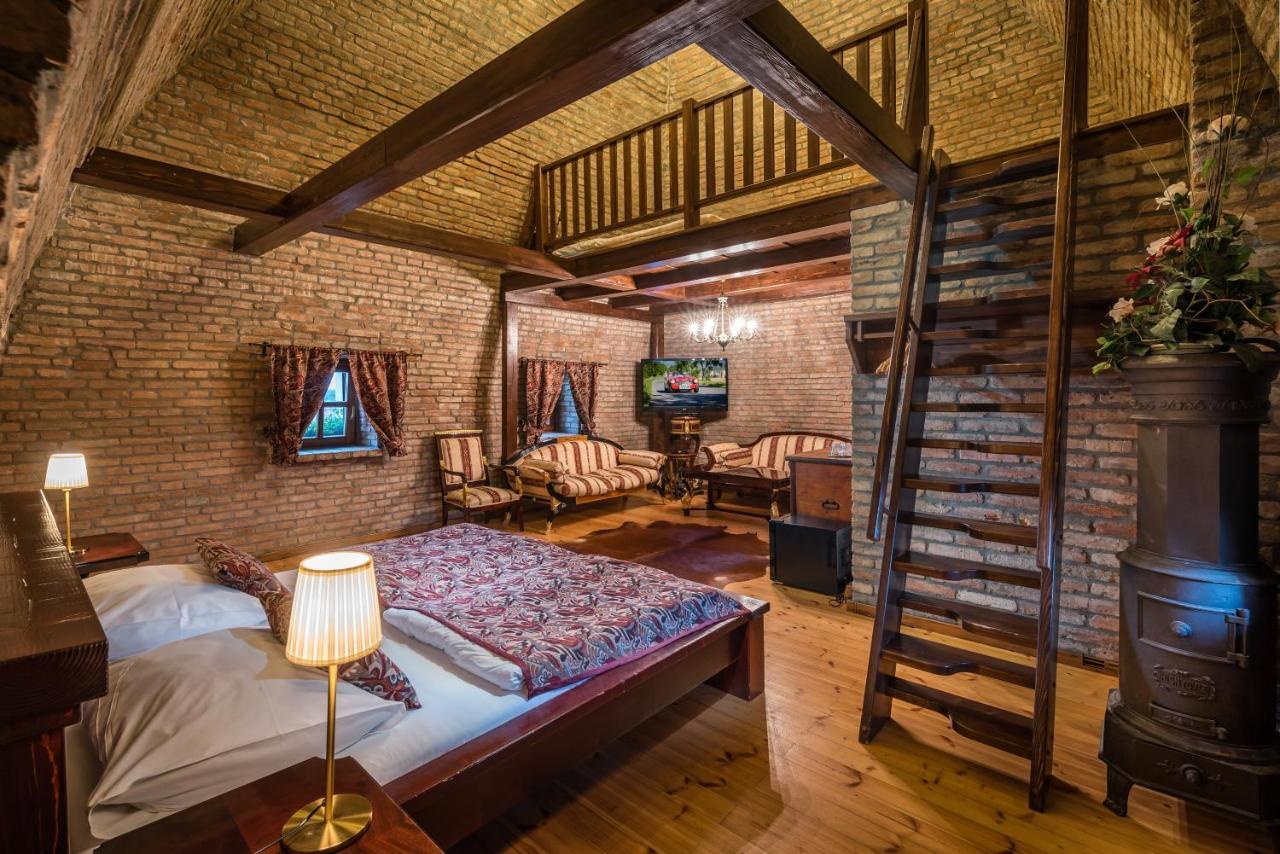 Chateau Krakovany Ngoại thất bức ảnh